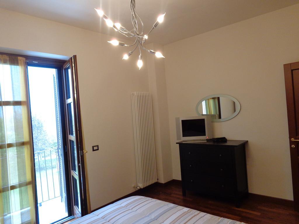 Villa La Casa In Rivalta à Verduno Chambre photo